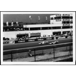   Easter futam a Hungaroring első évében, Mogyoród, versenyautó, Olivetti, Törley reklám, Forma 1 pálya, jármű, közlekedés, szocializmus, 1986, 1980-as évek, Eredeti fotó, papírkép.  