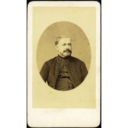   Borsos és Doctor műterem,  Pest (Budapest), elegáns bajuszos-szakállas úr magyaros ruhában, monarchia, 1860-es évek, Eredeti CDV, vizitkártya fotó.  