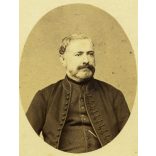 Borsos és Doctor műterem,  Pest (Budapest), elegáns bajuszos-szakállas úr magyaros ruhában, monarchia, 1860-es évek, Eredeti CDV, vizitkártya fotó.  