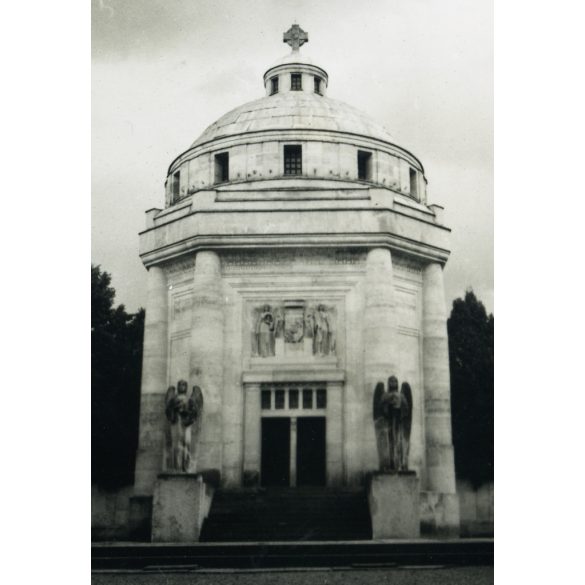 Andrássy-mauzóleum, Krasznahorka, Krasznahorkaváralja, (Felvidék), 2. világháború, Horthy-korszak, 1930-as évek, Eredeti fotó, papírkép.  