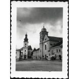 Templomok a főtéren, Rozsnyó, (Felvidék), Tátra Bank, Hangya Szövetkezet, magyar feliratok, üzlet, reklám, kirakat, 2. világháború, Horthy-korszak, 1930-as évek, Eredeti fotó, papírkép.  