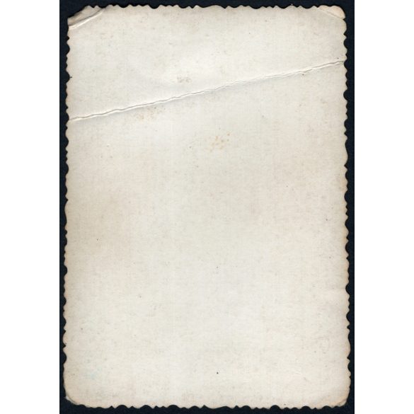 Magyar katona egyenruhában, Dodge Weapon katonai terepjáróval, gépkocsi, jármű, közlekedés, kommunizmus, 1950-es évek, Eredeti fotó, papírkép.  