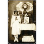 Hideg János műterme, Tolna, elsőáldozó lány, vallás, egyház, ünnep, különös háttér, helytörténet, Horthy-korszak, 1930-as évek, Eredeti fotó, hátulján pecséttel jelzett papírkép, ritka műterem.  