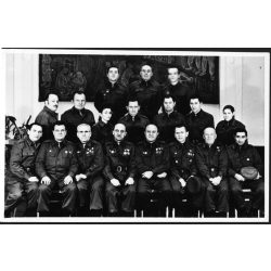   Munkásőrök egyenruhában, kitüntetésekkel, szocializmus, 1970-es évek, Eredeti fotó, papírkép. 