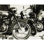 JAWA motorkerékpárok bemutatója, jármű, közlekedés, szocializmus, 1950-es évek, Eredeti fotó, papírkép.  