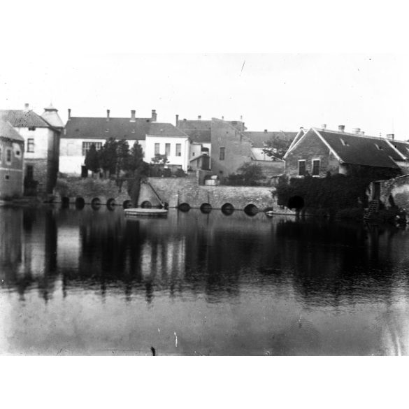 Üveg NEGATÍV! Házak a Malom-tó partján, Tapolca  Balaton-felvidék, város, 1920-as évek, Nagyobb méretű fotó negatív, üvegnegatív! 