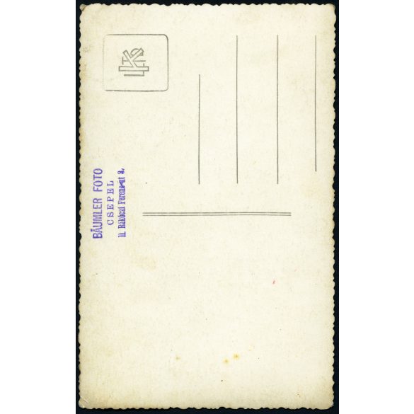 Baumler fotó, Csepel (Budapest), elegáns nő nemzeti viseletben, műterem, menyasszony (?), helytörténet,  Horthy-korszak, 1930-as évek, Eredeti fotó, hátulján pecséttel jelzett papírkép.   