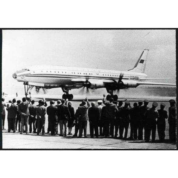 A Tupoljev TU-114 szovjet repülőgép bemutatója, Budapest, Ferihegy, repülés, jármű, közlekedés, szocializmus, 1959. június 5,, 1950-es évek, Eredeti fotó, papírkép.  