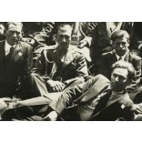 Nyilas Foto Erdély, Székelyföld,  elegáns nők férfiakkal, katona egyenruhában, férfiak különös kitűzővel, Horthy-korszak, 1920-as évek, Eredeti, pecséttel jelzett fotó, papírkép.  