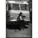 Ikarus 55 távolsági autóbusz Budapest táblával. busz, jármű, közlekedés, szocializmus, 1960-as évek, Eredeti fotó,  papírkép.  