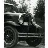 Hudson  Essex Super Six amerikai személygépkocsi magyar rendszámmal (BD 017), elegáns párok virággal, autó, jármű, közlekedés, Horthy-korszak, 1930-as évek, Eredeti fotó,  papírkép, hátulján ragasztásnyomok, sérülés.  