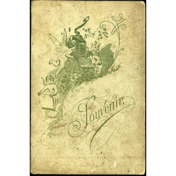 Lakatos A. fényképész műterme, Jászapáti, lányok virággal, egyszerű háttér, néprajz, helytörténet, monarchia, 1900-as évek, Eredeti kabinetfotó, ritka műterem.  