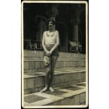 Strandbelépő, uszoda éves igazolvány, Budapest, Balassa Amália későbbi iskolaigazgató aláírása, fürdőruha, Széchenyi fürdő (?) Nemzeti Sportuszoda bélyegző, strand, fürdőruha, Horthy-korszak, 1931-1933, 1930-as évek, Eredeti fotó, papírkép, hátuljára