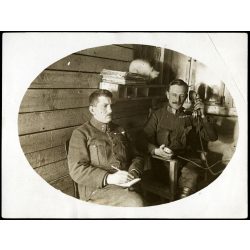   Szász Ágoston alezredes szolgálat közben, magyar katona, egyenruha, telefon, tiszt,  egyenruha, 1. világháború, monarchia, 1917. március 17, 1910-es évek, Eredeti fotó, papírkép, hátulján feliratozva.   