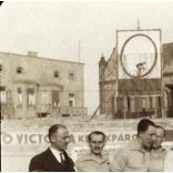 Millenáris sportpálya, Budapest, Zugló, focicsapat a pályán, labdarúgás, sport, Földtani Intézet, kerékpársport, reklám,  helytörténet, monarchia, 1910-es évek, Eredeti fotó, papírkép, hátulja foltos. 