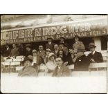 Reklámfelirat a Millenáris sportpálya lelátóján, Budapest, Zugló, „Lucifer” mindig nyer, Automobil és Pneumatik Rt reklámja, kerékpársport, jármű, közlekedés,  helytörténet, Horthy-korszak, 1920-as évek, Eredeti fotó, papírkép, hátulja foltos. méret 