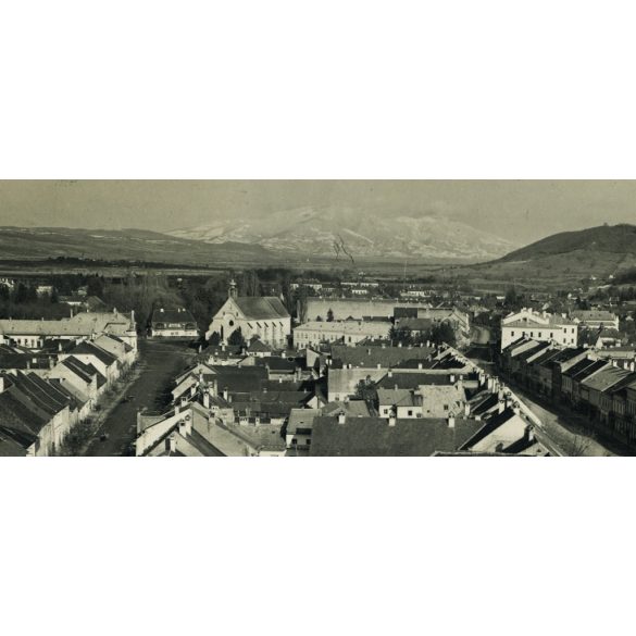 fotosport műterem, Beszterce, Erdély, városkép üzletekkel, kirakatokkal, magyar feliratokkal, reklám,  helytörténet, Horthy-korszak, 1940-es évek, Eredeti képeslap fotó, hátulján feliratozott, jelzett papírkép. 