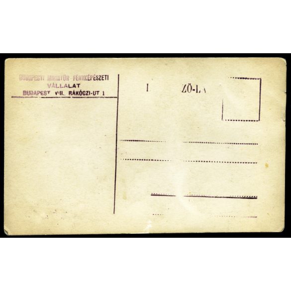 Magyar Miniatűr Fényképészeti Vállalat műterem, Budapest, anya gyermekével, fotó automata, monarchia, 1910-es évek, Eredeti fotó, pecséttel jelzett ritka papírkép.   