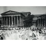 Elsőáldozó lányok, Budapest, Eucharisztikus-világkongresszus, Hősök tere, Városliget, ünnep, egyház, vallás,  Horthy-korszak, helytörténet, 1938, 1930-as évek, Eredeti fotó, papírkép.  