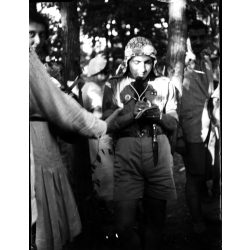   Cserkészek, világdzsembori, jamboree. Eredeti üveg NEGATÍV! Szír fiú cserkész egyenruhában, Gödöllő, egyenruha, különös, Horthy-korszak, 1933, 1930-as évek, Eredeti fotó negatív, ritka üvegnegatív. 