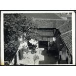 Tabán, hangulatos kövezett belső udvar ecetfával, Budapest, 1. kerület, épület, lakóház,  helytörténet, Horthy-korszak 1930-as évek, Eredeti fotó, papírkép.  
