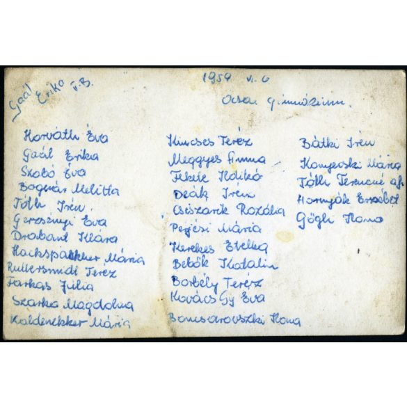 Gimnáziumi lány osztály, Ócsa, iskola, tanárnő, pöttyös szoknya, oktatás, helytörténet, szocializmus, 1959,  1950-es évek, Eredeti fotó, papírkép, hátulján feliratozott.   
