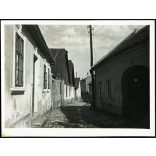 Tabán, Arany Kakas utca, Budapest, házak egy hangulatos szűk utcában, Gellért-hegy, 1. kerület, helytörténet, Horthy-korszak 1930-as évek, Eredeti fotó, papírkép.  