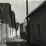 Tabán, Arany Kakas utca, Budapest, házak egy hangulatos szűk utcában, Gellért-hegy, 1. kerület, helytörténet, Horthy-korszak 1930-as évek, Eredeti fotó, papírkép.  