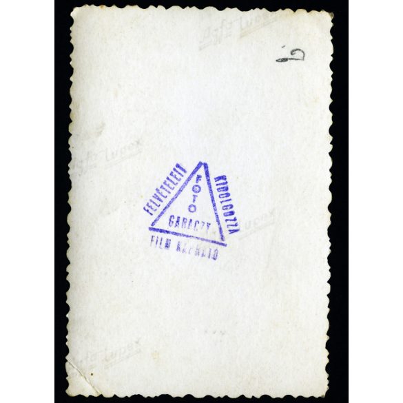 Balás Vilmos vendéglője, Kiskunfélegyháza, kocsma, bor, sör, pálinka, reklám, üzlet, kirakat, vendéglátás, 1930-as évek, Horthy-korszak, helytörténet, Eredeti fotó, hátulján pecséttel jelzett papírkép.  