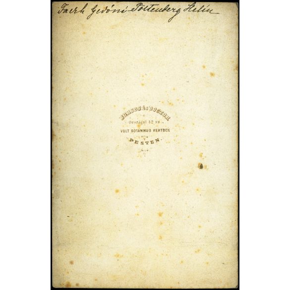 Borsos és Doctor műterem, Pest, Fackh Gedőné Pöltenberg Helén portréja, Pöltenberg Ernő aradi vértanú lánya, elegáns nő, medál, főnemes,  monarchia, 1860-as évek, Eredeti, hátulján feliratozott kabinetfotó.  