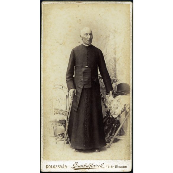 Nagyobb méret, Dunky fivérek műterme, Kolozsvár, Erdély, Papp Tivadar örmény katolikus pap portréja, egyház, vallás, ismert,  monarchia, 1880-as évek, Eredeti kabinetfotó.  