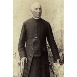 Nagyobb méret, Dunky fivérek műterme, Kolozsvár, Erdély, Papp Tivadar örmény katolikus pap portréja, egyház, vallás, ismert,  monarchia, 1880-as évek, Eredeti kabinetfotó.  