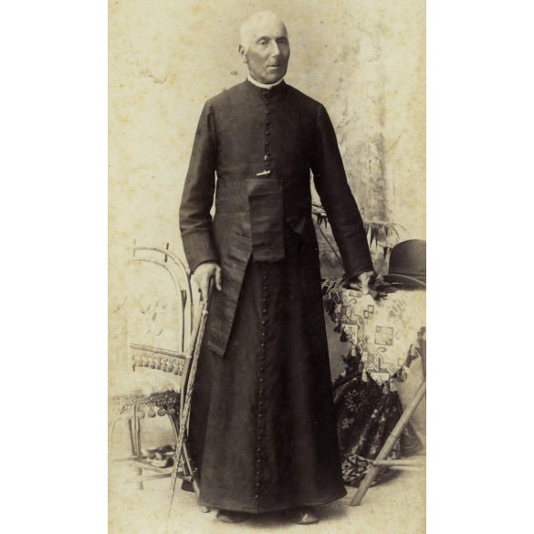 Nagyobb méret, Dunky fivérek műterme, Kolozsvár, Erdély, Papp Tivadar örmény katolikus pap portréja, egyház, vallás, ismert,  monarchia, 1880-as évek, Eredeti kabinetfotó.  