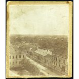 Részlet a görög-katolikus templom tornyából. Munkács, „felvette Bertalan Tibor”, főgimnáziumi internátus, házak, utcák, helytörténet, monarchia, 1904, 1900-as évek, Eredeti hátulján feliratozott kabinetfotó, alja vágott.