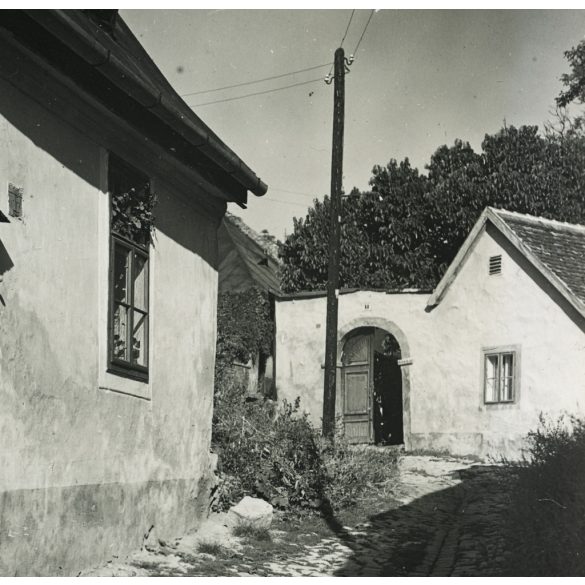 Tabán, Holdvilág utca, Budapest, 1. kerület, épület, lakóház, Gellért-hegy, 1. kerület,  helytörténet, Horthy-korszak 1930-as évek, Eredeti fotó, papírkép. 