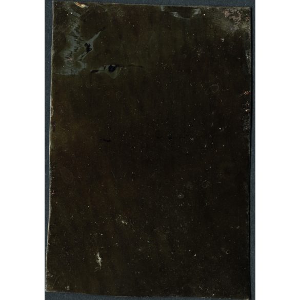 Ferrotípia, Horváth Zsigmond műterme, Budapest, Margitsziget, Virágh János cigarettával, elegáns fiatal férfi cigarettával, monarchia, 1900., 1900-as évek, Eredeti fotó, ferrotípia „Kiállítási emlék” feliratú szecessziós díszítésű papírtartóban.