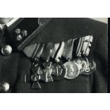 Virágh János egyenruhában, a frankhamisítási botrány egyik elítéltje, érdemrend, kitüntetés, katona, tiszt, Térképészeti Intézet,   2. világháború, Horthy-korszak, 1940-es évek, Eredeti fotó, papírkép, igazolványkép.