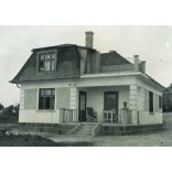 3 darab fotó, Sajóhelyiék villája, Balatonkenese, Balaton, helytörténet, Horthy-korszak, 1930-as évek, Eredeti fotó, papírkép.  