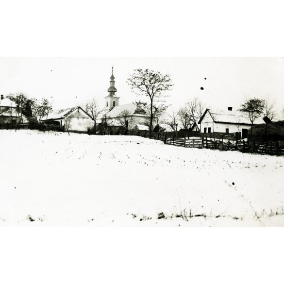 3 darab fotó, Falurészlet, Vezseny, Jász-Nagykun-Szolnok megye, Tisza, csónak, helytörténet, Horthy-korszak, 1930-as évek, Eredeti fotó, papírkép. 