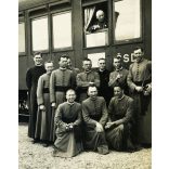Csárszky József katolikus püspök a vonatablakban, Felvidék, Csehszlovákia, egyház, vallás, pap, vasút, jármű, közlekedés, 2. világháború, 1930-as évek, Horthy-korszak, Eredeti fotó, papírkép.  