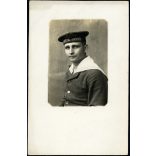 EMKE fotószalon, Budapest, Magyar Királyi Folyamőrség, katona, egyenruha, matrózruha, 1920-as évek, Horthy-korszak, Eredeti fotó, hátulján feliratozott papírkép.   