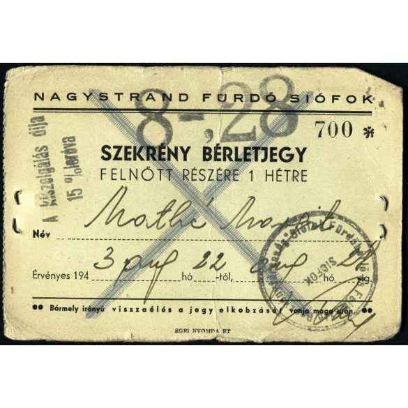 Belépőjegy a Szent-Margitszigetre, Szekrény bérletjegy Nagystrand Fürdő Siófok, Budapest, Siófok, arcképes igazolvány Máthé Margit részére, strand, Balaton, Horthy-korszak, 1940-es évek, Eredeti fotó, papírkép, dupla arcképes igazolvány.  