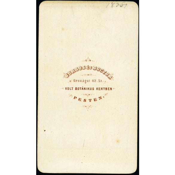 Borsos József műterme, Pest, elegáns fiatal szakállas férfi magyaros  ruhában, különös sétapálca, csizma, szakáll, monarchia, 1860-as évek, Eredeti CDV, vizitkártya fotó.  