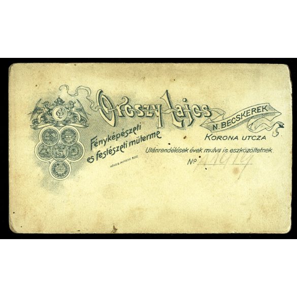 Oroszy Lajos műterme, Nagybecskerek, Vajdaság, fiatal pap portréja, egyház, vallás, foglalkozás, monarchia, 1890-es évek, Eredeti CDV, vizitkártya fotó.   