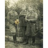 Tábori posta 622, Virágh János (1. honvéd gyalogezred), feleségének, magyar katonák karórában, egyenruha, 1. világháború, katona, monarchia, 1917. VIII. 12., 1910-es évek, Eredeti fotó, papírkép, hátulján feliratozott Tábori posta.