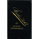 Ciehulski Péter műterme, Marosvásárhely, Erdély, karcsú elegáns nő portréja, derékban retusált fotó, monarchia, 1880-as évek, Eredeti CDV, vizitkártya fotó gyönyörű hátlappal, sarka törött.  