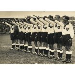 A német labdarugó válogatott horogkeresztes náci mezben, Berlin, Olimpia, foci, sport, Németország, Német Birodalom, 1936, 1930-as évek, . Eredeti fotó, papírkép.  