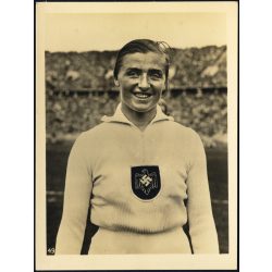   Gisela Mauermayer német olimpiai bajnok diszkoszvető horogkeresztes náci mezben, Berlin, Olimpia, atlétika, sport, Németország, Német Birodalom, 1936, 1930-as évek, . Eredeti fotó, papírkép. 