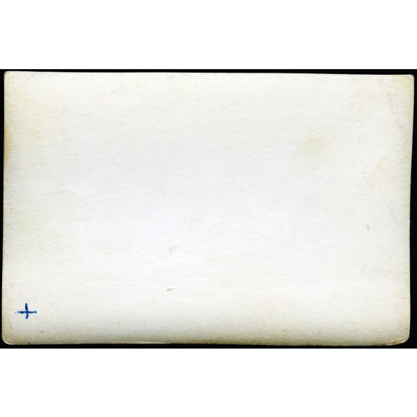 Házak megrongálódva, golyónyomokkal és belőtt ablakokkal, Budapest, Rákóczi út 82, Hotel Szabadság reklám felirat, forradalom, ötvenhat, VII. kerület,  kommunizmus, 1956, 1950-es évek, Eredeti fotó, papírkép.   