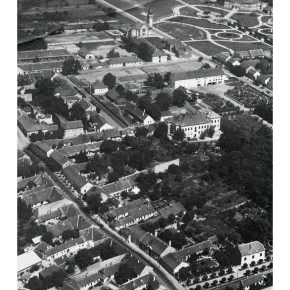 Légi felvétel, Kaposvár, Kaposvár látképe repülőről, Magyar Királyi Légügyi Hivatal, 1936, 1930-as évek, Horthy-korszak, Eredeti fotó, hátulján feliratozott, pecséttel jelzett papírkép.  
